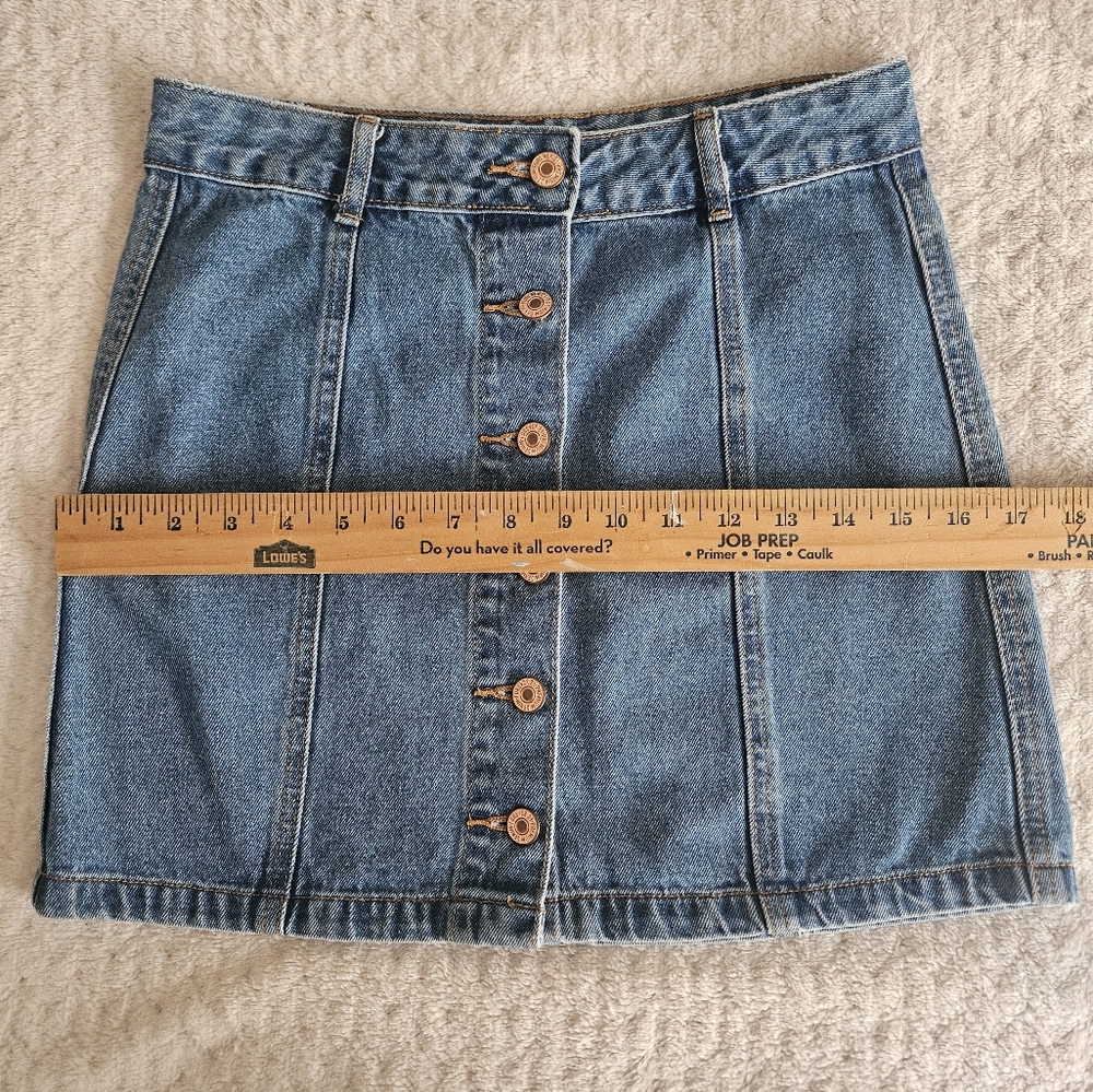 🖤3/$15 Denim Mini Skirt, Size Small - Picture 5 of 8